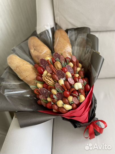 Вкусные букеты на 23 февраля/съедобные,сладкие