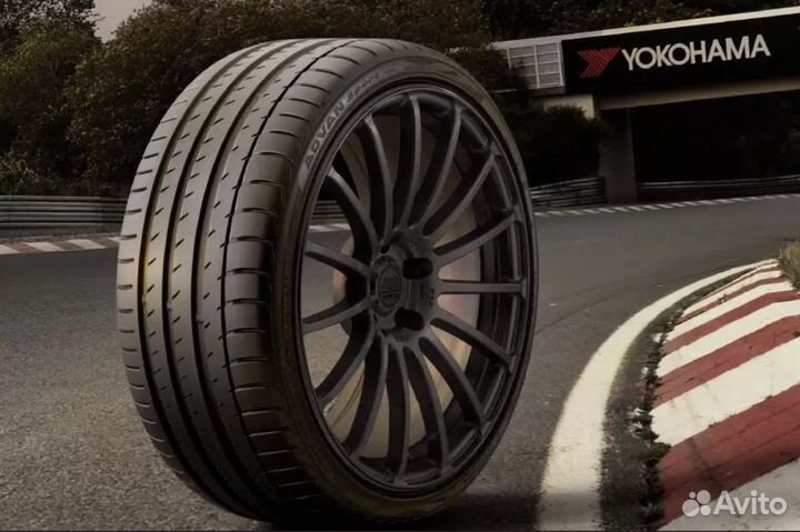 Yokohama Advan Sport V105S 235/65 R17 108W