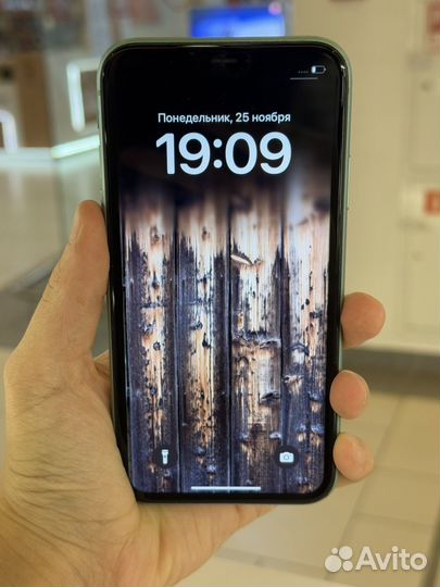 iPhone 11, 256 ГБ