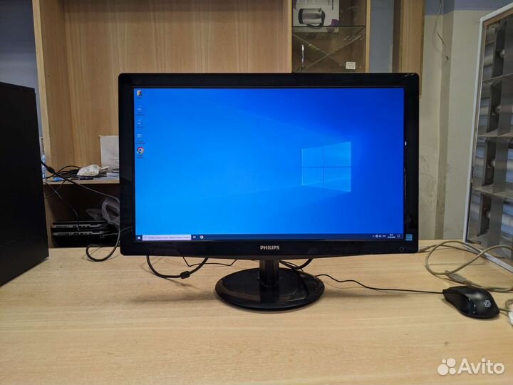 Монитор Philips 23