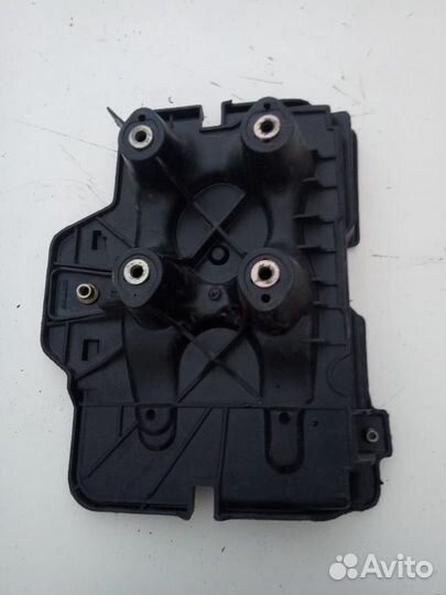 Площадка под акб Skoda Octavia tour