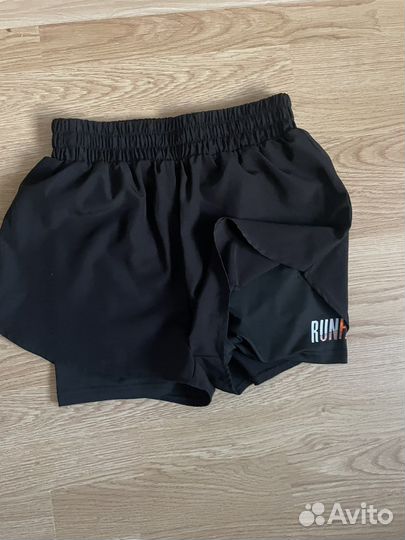 Шорты спортивные женские