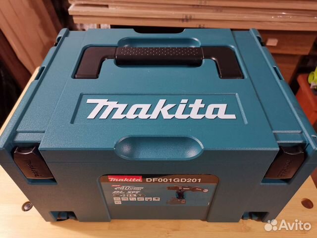 Makita XGT BL 40В df001gd201