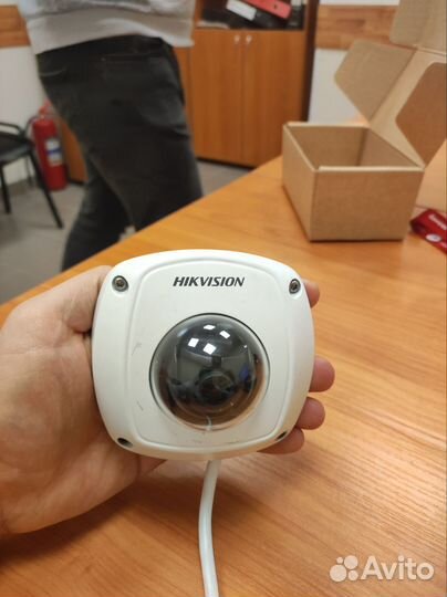 IP-камера Hikvision DS-2CD7164-E