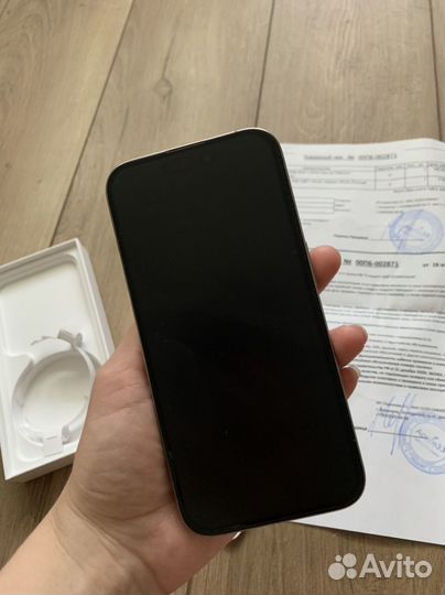 iPhone 15 Pro, 256 ГБ