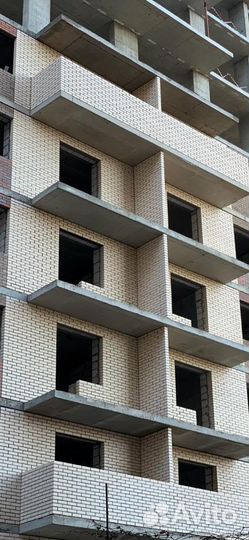 Белый облицовочный кирпич