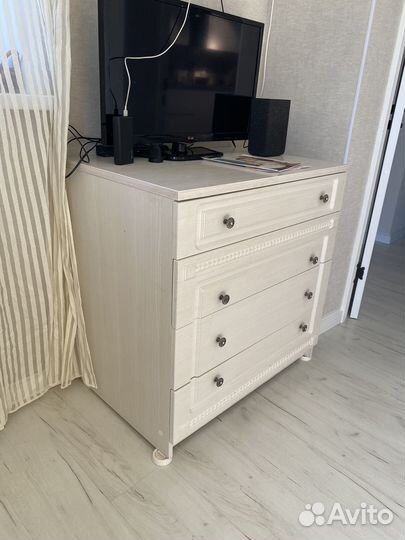 Спальный гарнитур