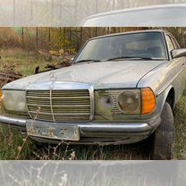 Mercedes-Benz W123 2.0 MT, 1982, 404 000 км, с пробегом, цена 200 000 руб.