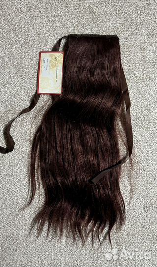 Хвост (шиньон) на ленте