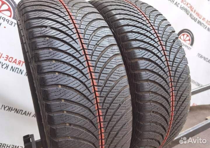 Goodyear Vector 4Seasons 205/55 R17 95V