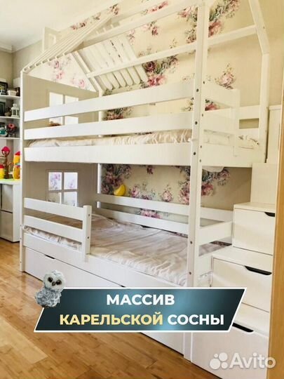 Детская кровать с лестницей