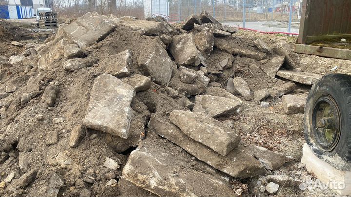 Земля,ломаный бетон