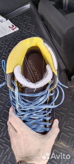 Вратарские хоккейные коньки