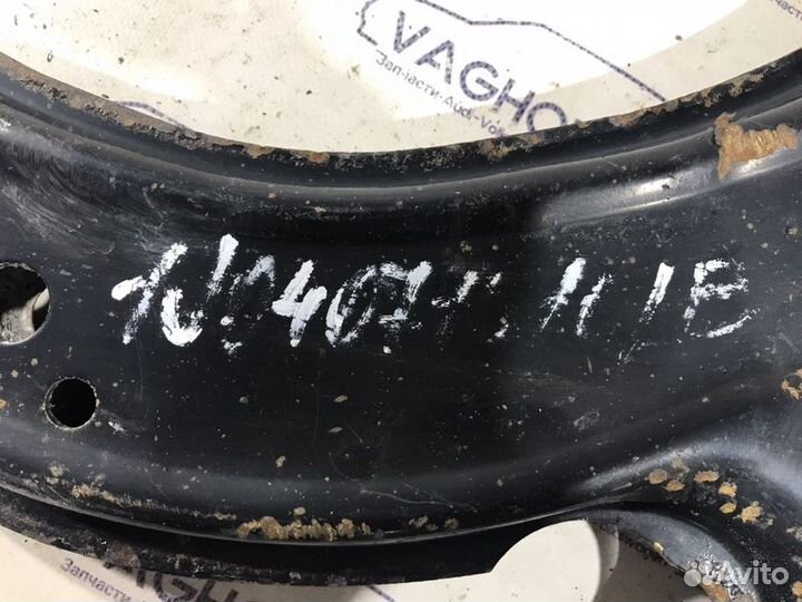 Рычаг подвески передний Volkswagen Golf MK4 1.6