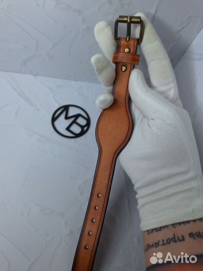 Кожаный браслет