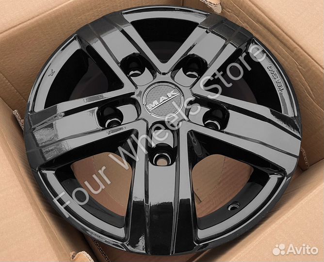 Диски на LADA Kalina Sport Vesta Sport R17