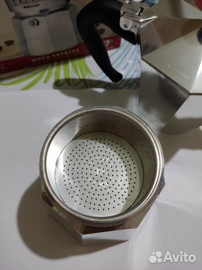 Гейзерная кофеварка Bialetti Moka Express