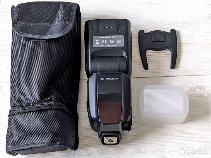 Фотовспышка Shanny SN600N (для Nikon)