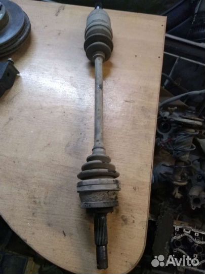 Привод задний Ниссан Пульсар 98г 1.5л. АКПП 4WD