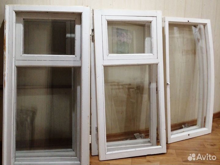 Рамы оконные деревянные со стеклом