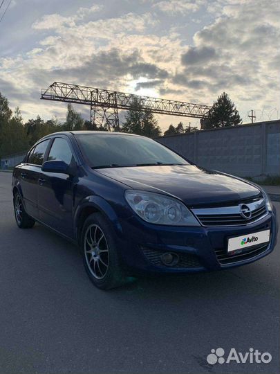 Opel Astra 1.8 МТ, 2008, 280 000 км