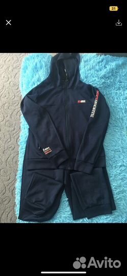 Спортивный костюм женский