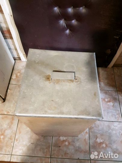 Ящики для корма