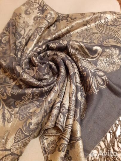 Шарф палантин новый