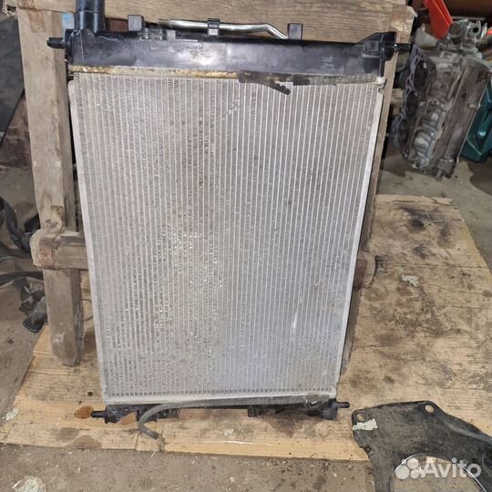 Радиатор охлаждения hyundai solaris 1 G4FA 1.6