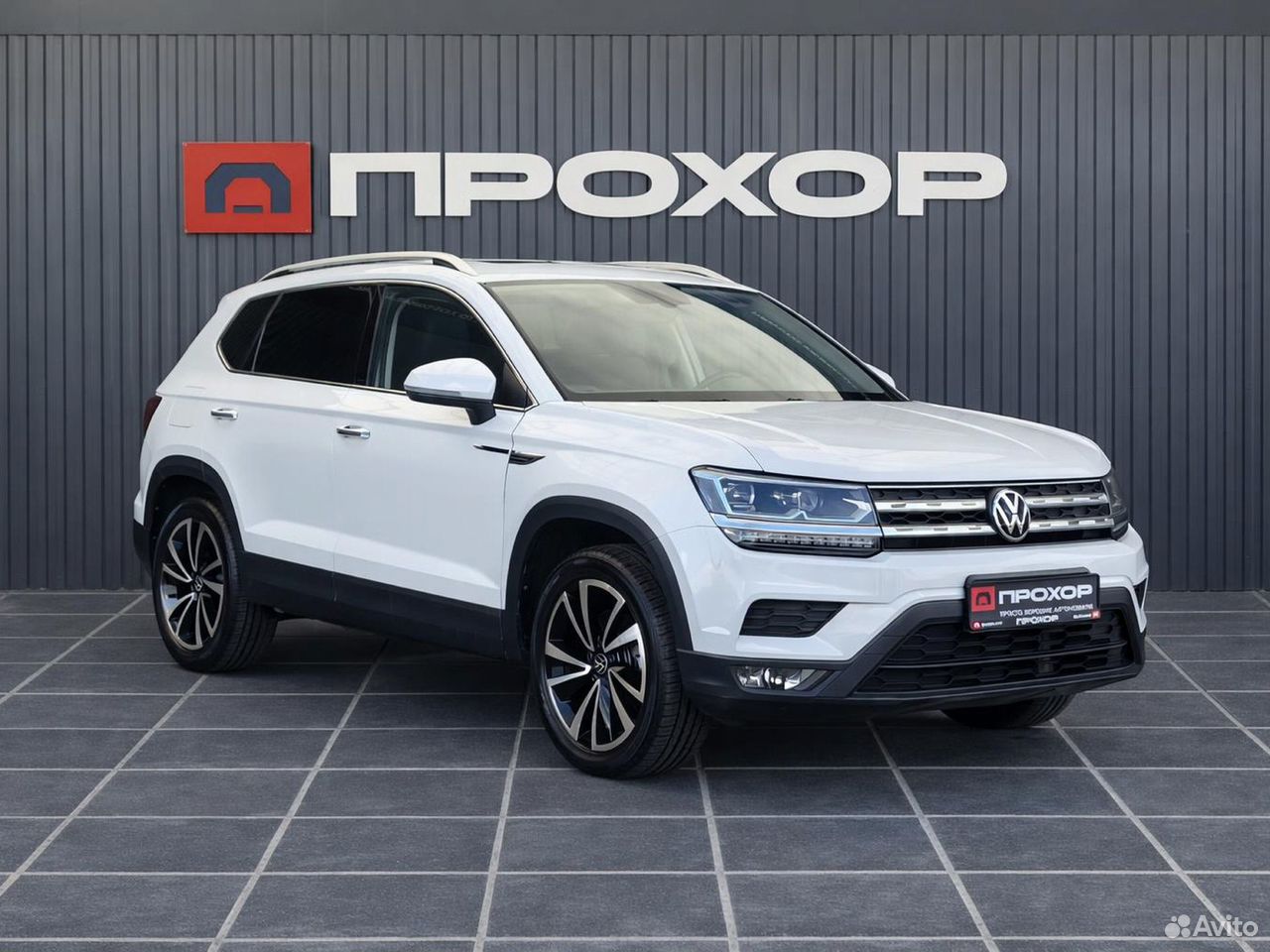 Volkswagen Tharu 1.4 AMT, 2023