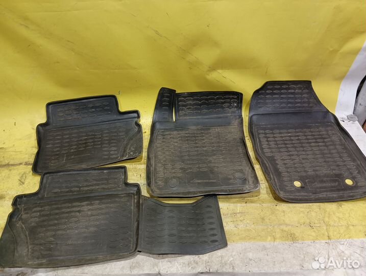 Коврики салона Nissan Qashqai J10 Ниссан кашкай