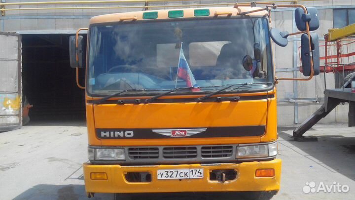 Автобетоносмеситель HINO Profia, 1995