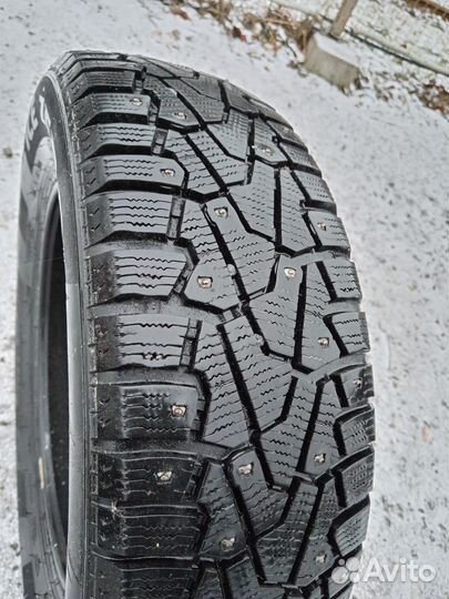 Pirelli Ice Zero 185/65 R15 92T