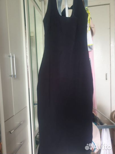 Платье футляр