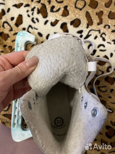 Коньки фигурные 33 размер