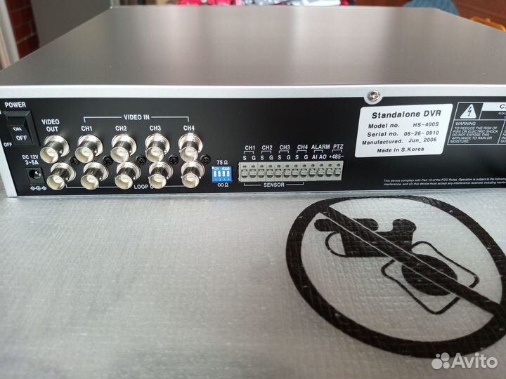 Видеорегистратор на 4 камеры