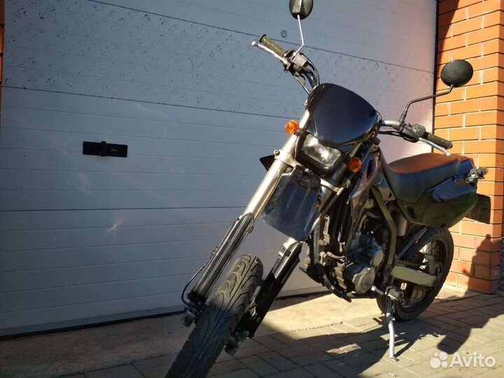 Мотоцикл Kawasaki Dtracker