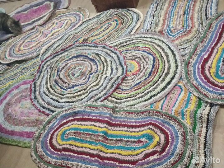 Вязаные коврики