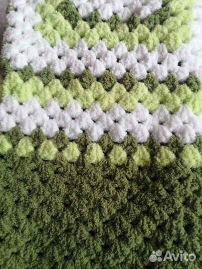 Плед детский вязаный ручная работа