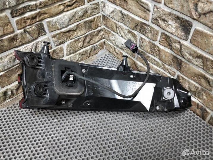 Фонарь задний наружный правый Porsche Macan