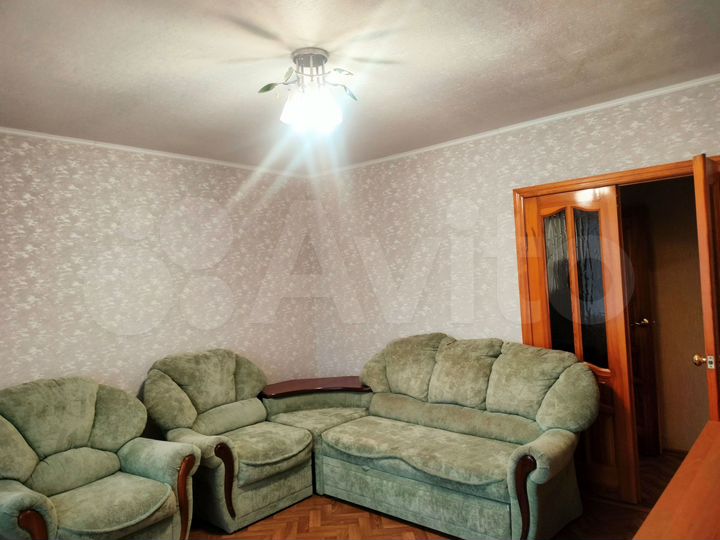 2-к. квартира, 54 м², 1/10 эт.