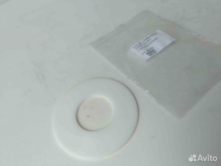 Шайба упорная 4621530 Hitachi ZX330-3