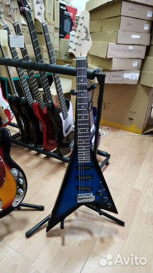 Электрогитара rocket E-5 BB тип корпуса - Arrow