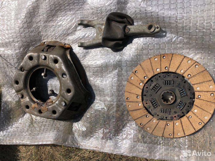 Запчасти на волгу газ 21