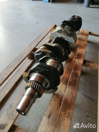 Вал коленчатый 260-1005015-Д-20 ммз