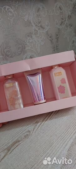 Набор Mea гель для душа мол.для тела кремля рук