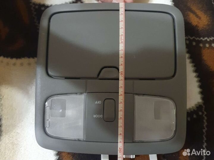 Плафон освещения салона