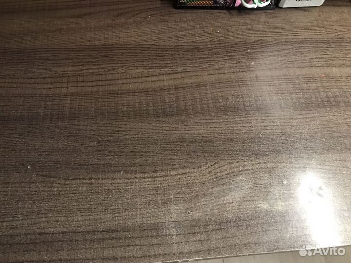 Письменный стол