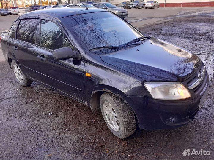 LADA Granta 1.6 AT, 2013, 208 000 км