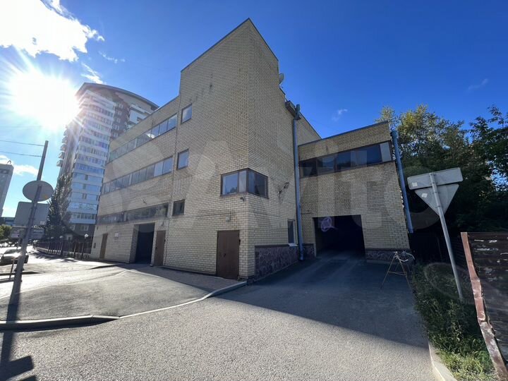 Свободного назначения, 3306 м²